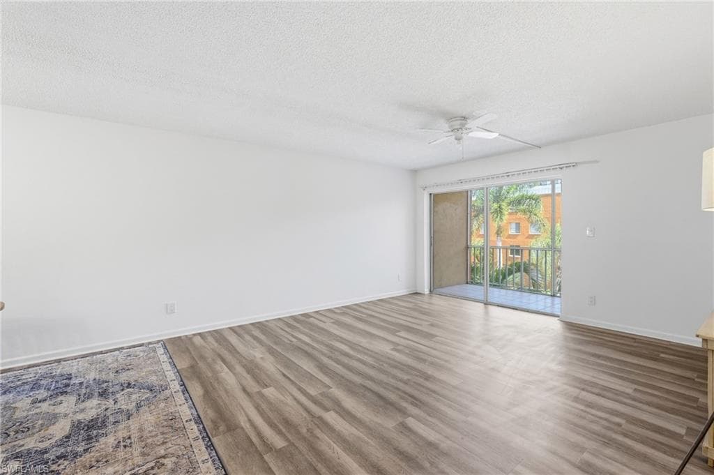 2366 E Mall DR 403-7