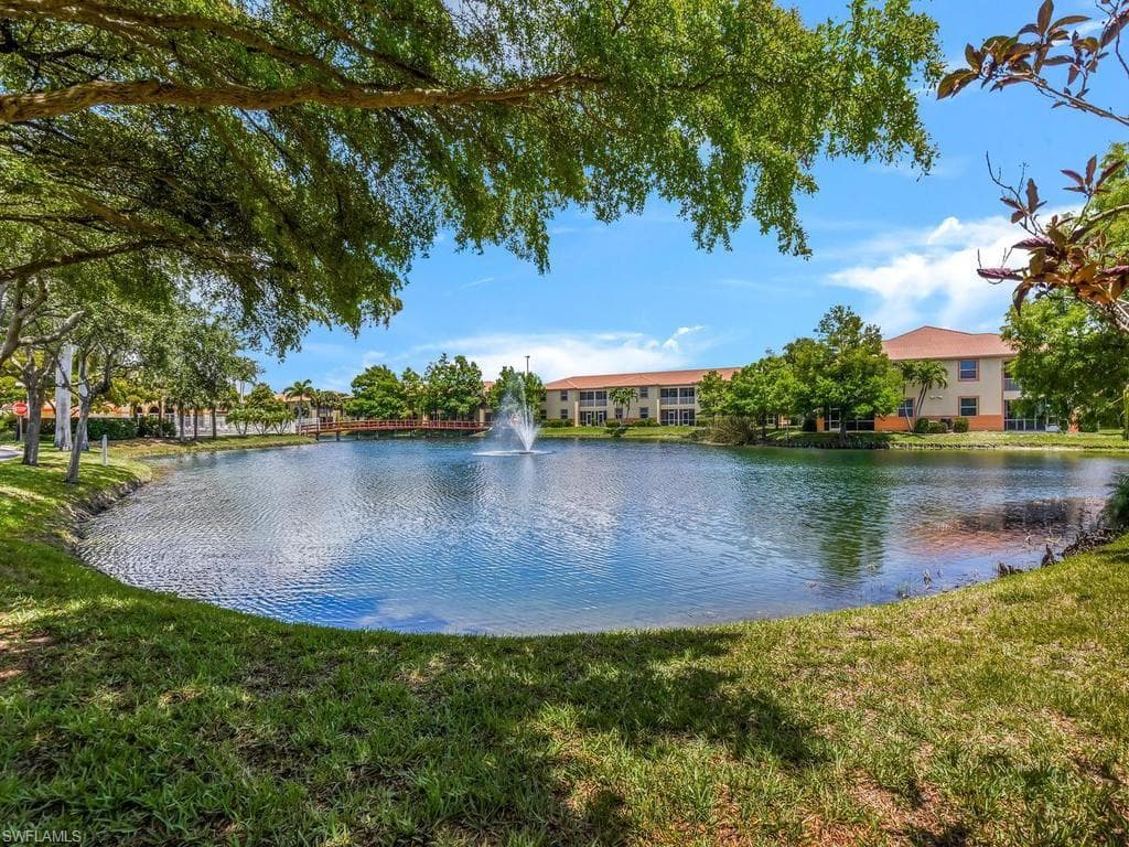 15495 Bellamar CIR 2222-27