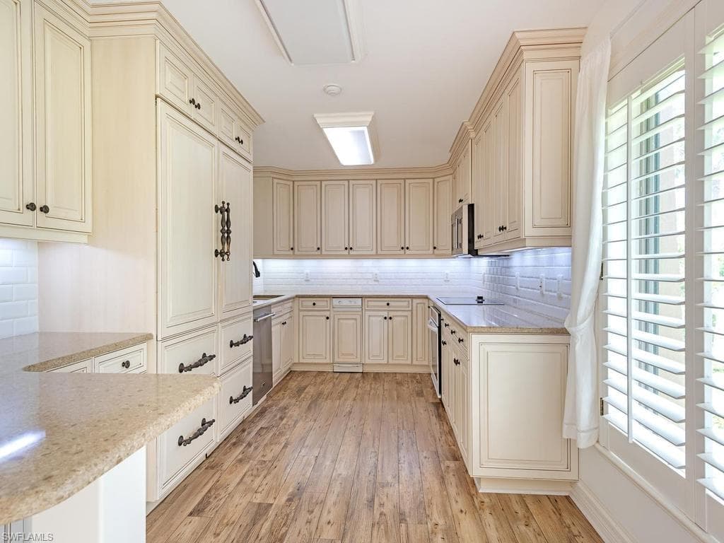 106 Wilderness DR 137-13