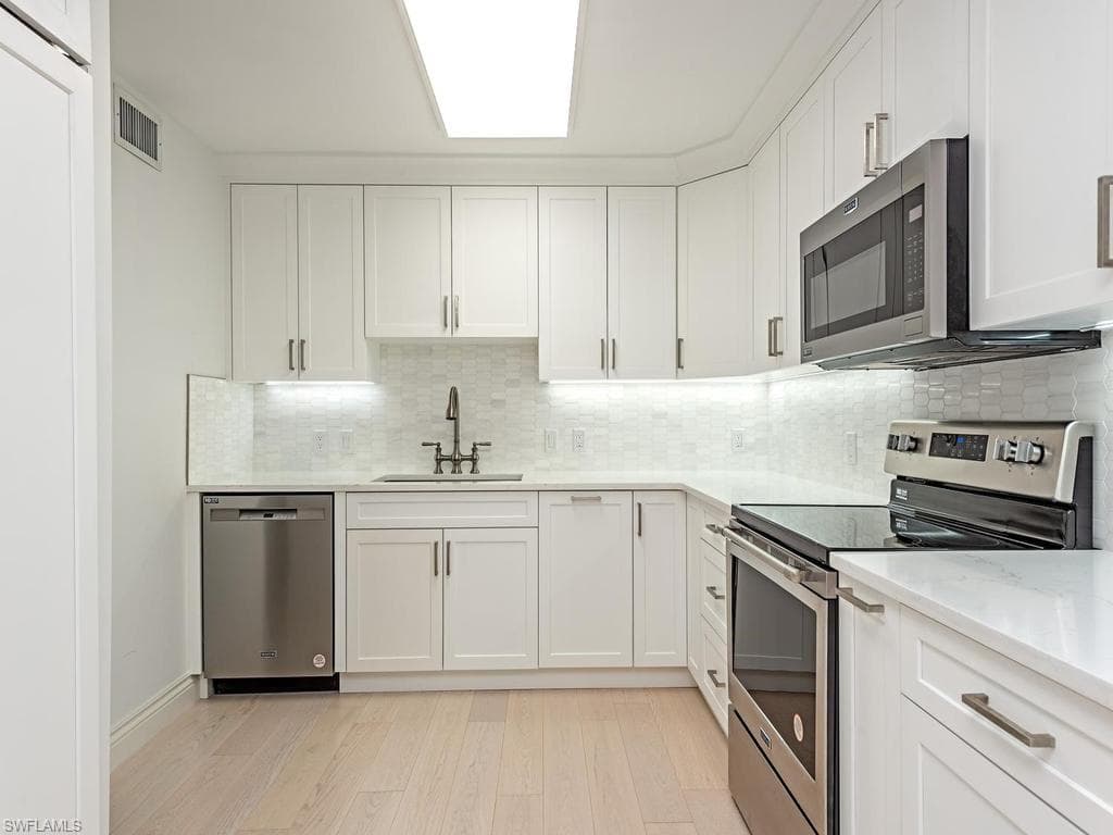 106 Wilderness DR 137-12