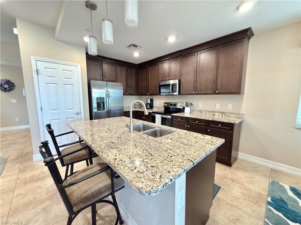 3740 Pebblebrook Ridge CT 101-4