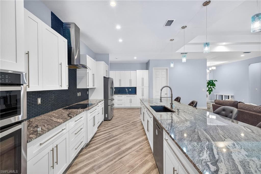 24000 Claire ST-15