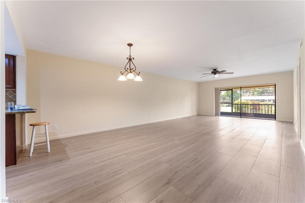 15350 Moonraker CT 305-16