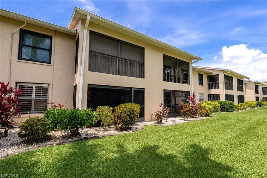 15350 Moonraker CT 305-4