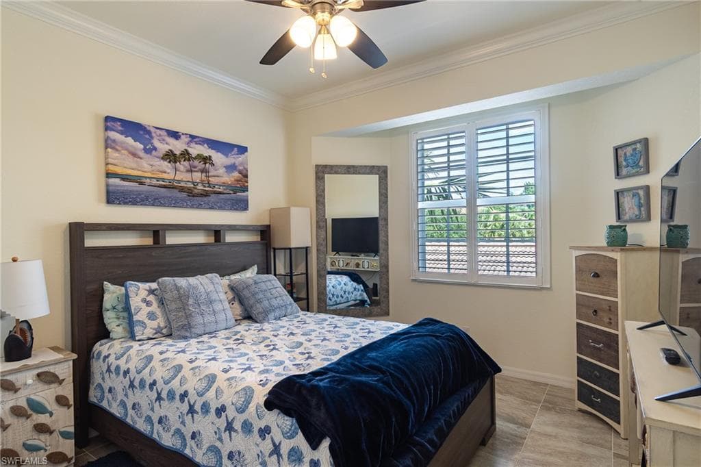 1102 Winding Pines CIR 206-25