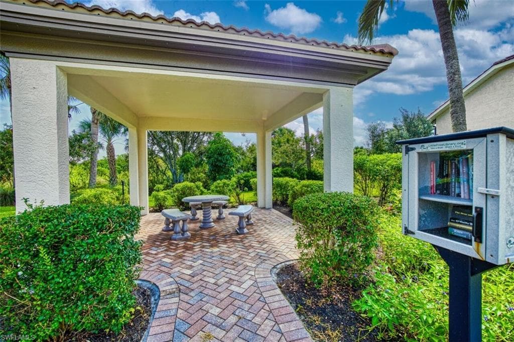 8356 Southwind Bay CIR-40