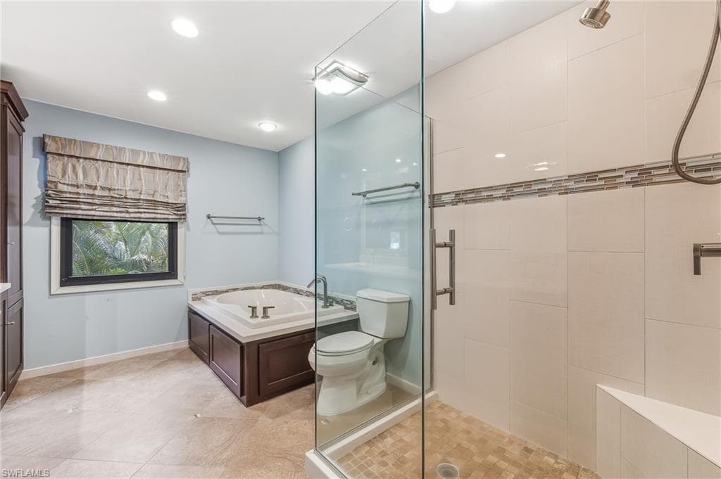 1250 Florida AVE-21