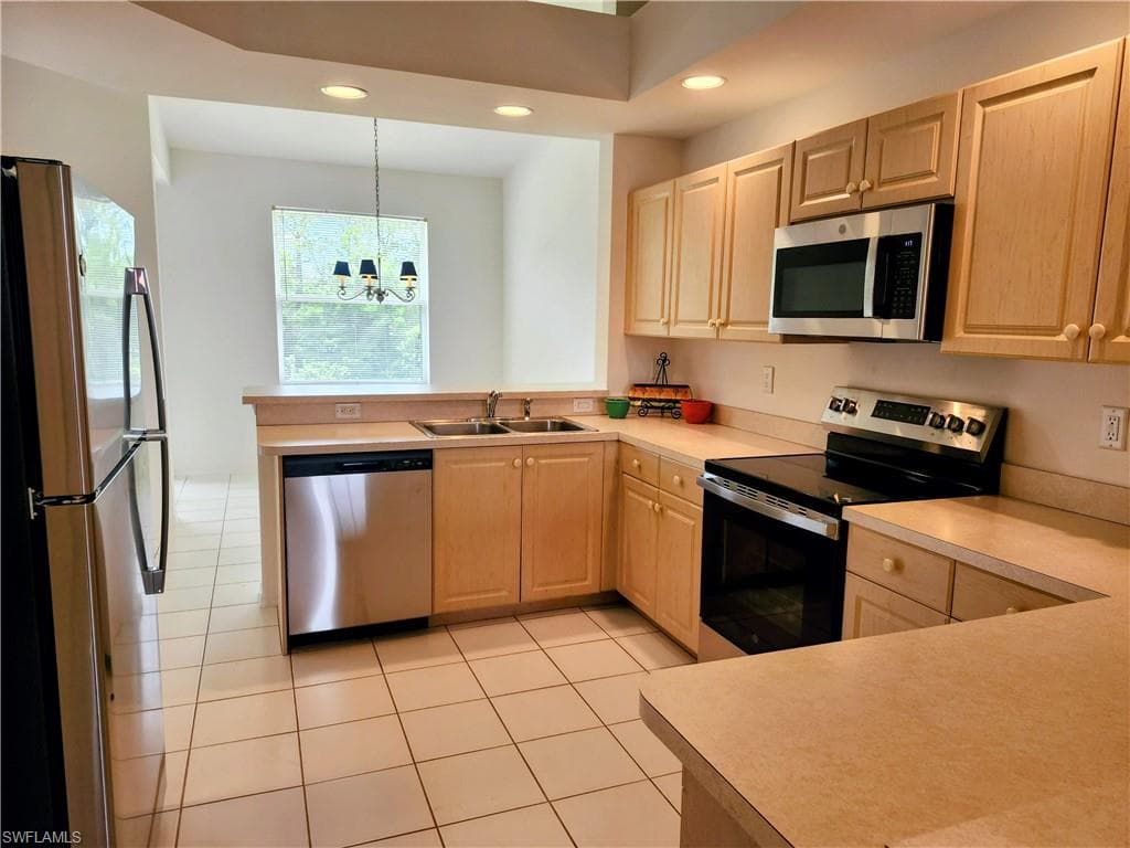 14070 Eagle Ridge Lakes DR 202-15