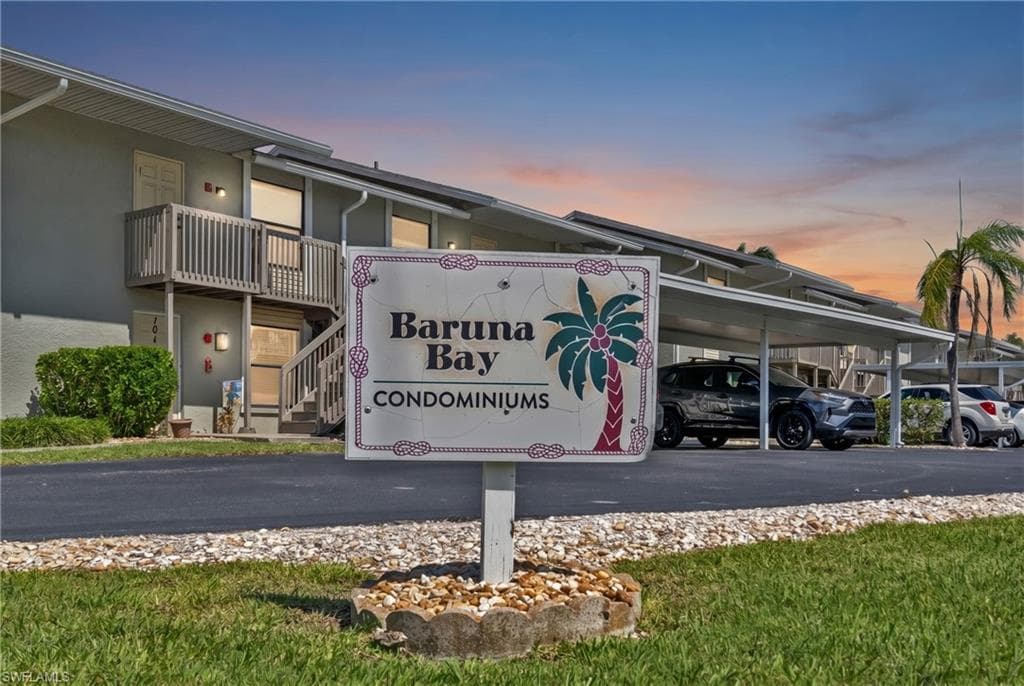 4708 SW 8th PL 203-7