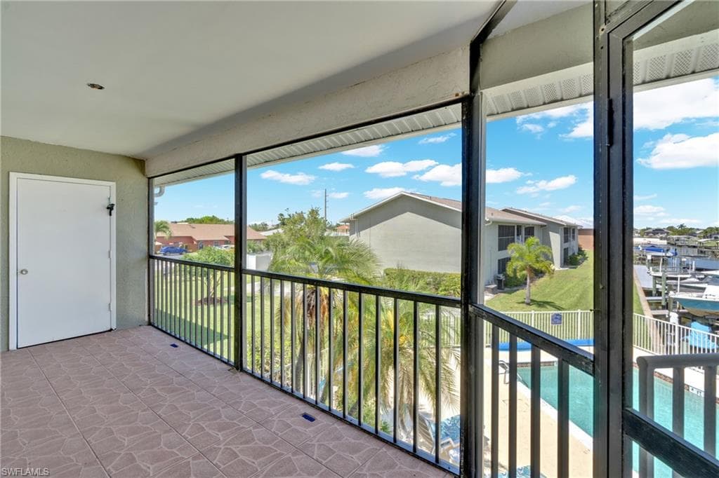 4708 SW 8th PL 203-34