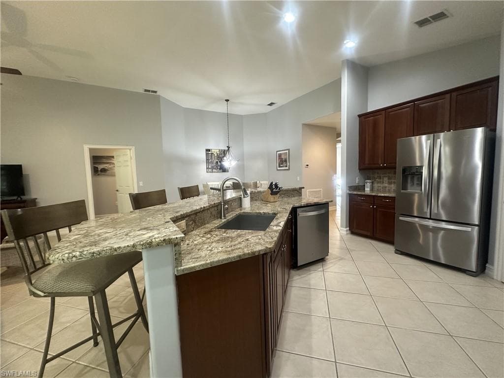 2004 Tarpon Bay DR N 201-13