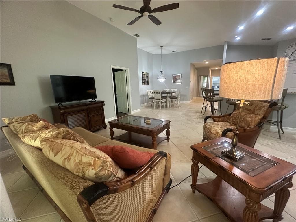 2004 Tarpon Bay DR N 201-16