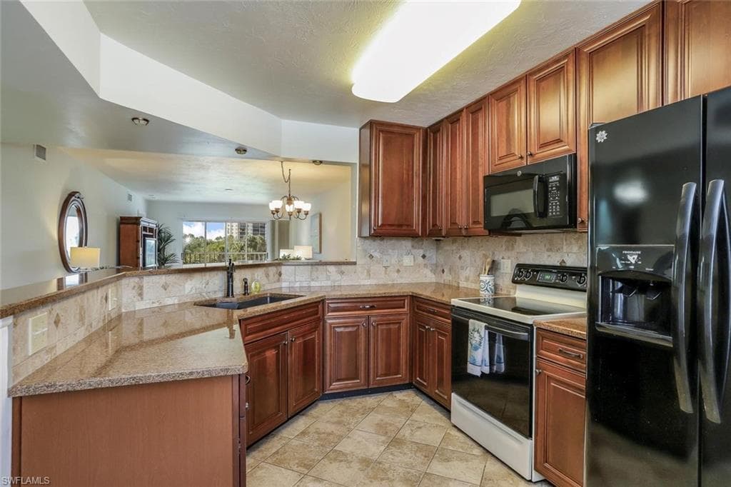 340 Horse Creek DR 305-6
