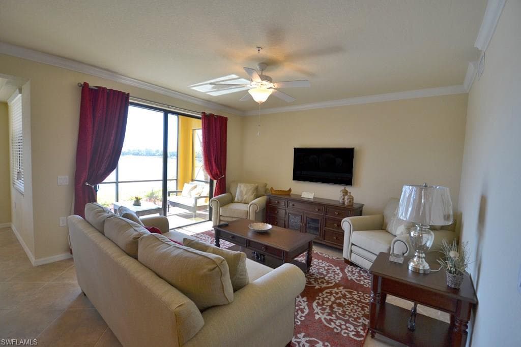 9560 Trevi CT 4816-5