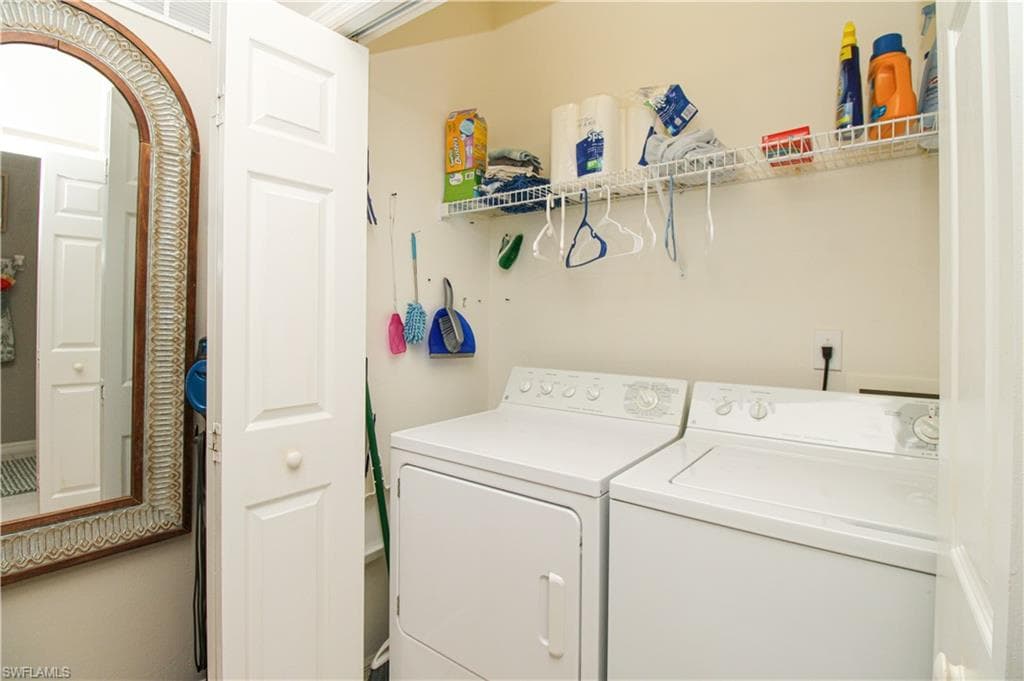 8217 Parkstone PL 102-26