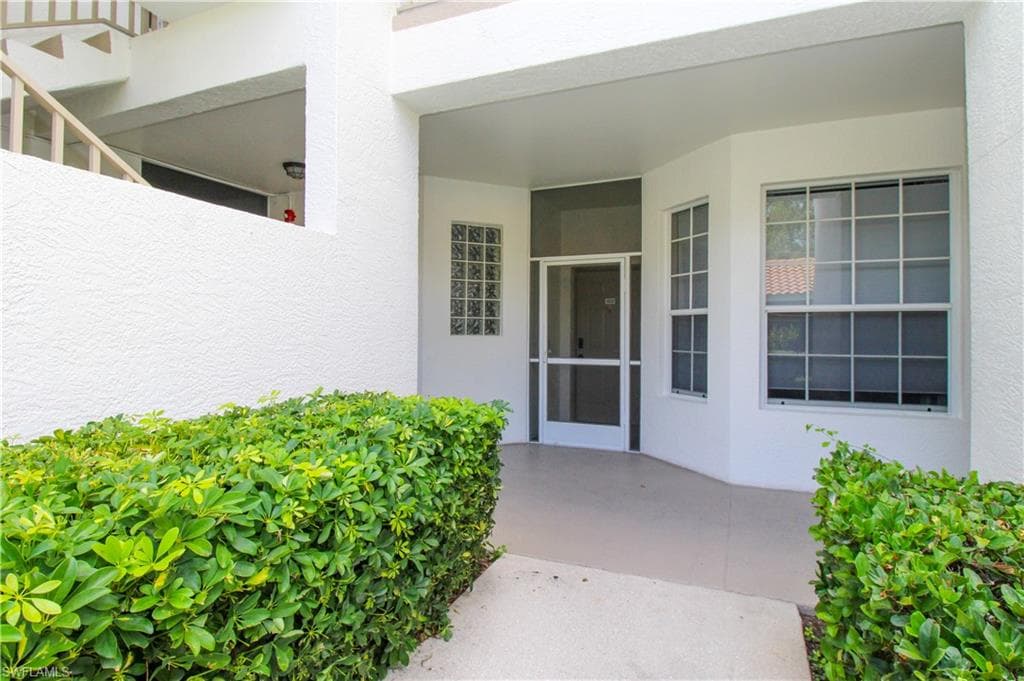 8217 Parkstone PL 102-9