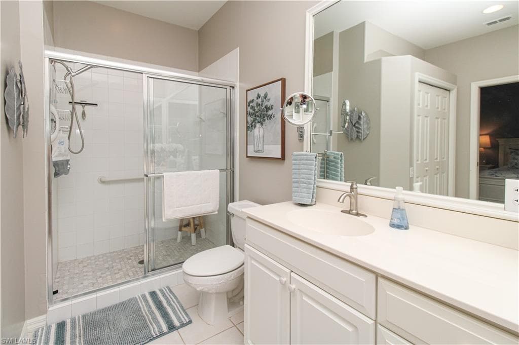 8217 Parkstone PL 102-40