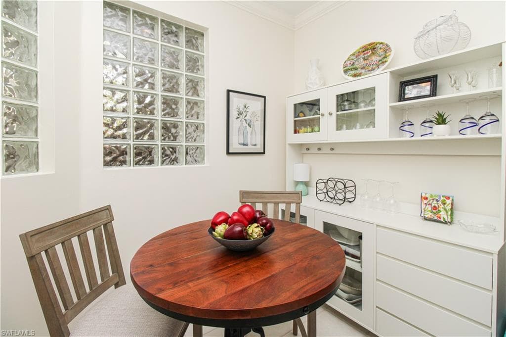 8217 Parkstone PL 102-25