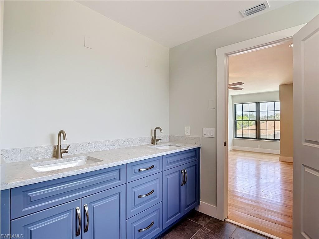 8831 Woodgate DR-33