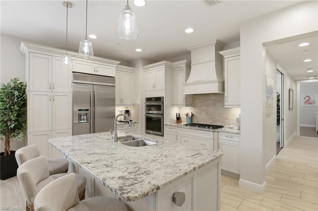 16378 Viansa WAY 202-3