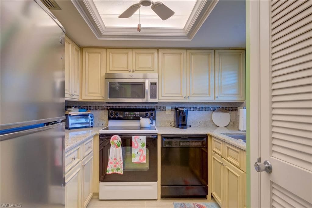 325 Charlemagne BLVD A209-3