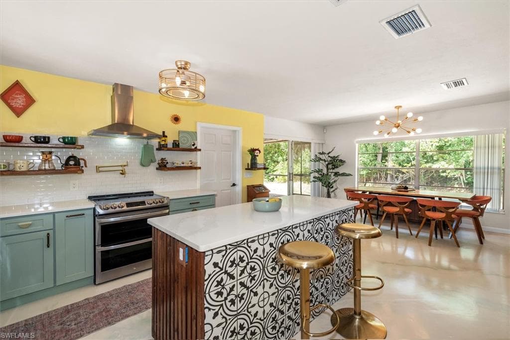 2431 N Westwood DR-1