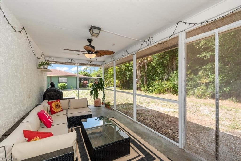 2431 N Westwood DR-28