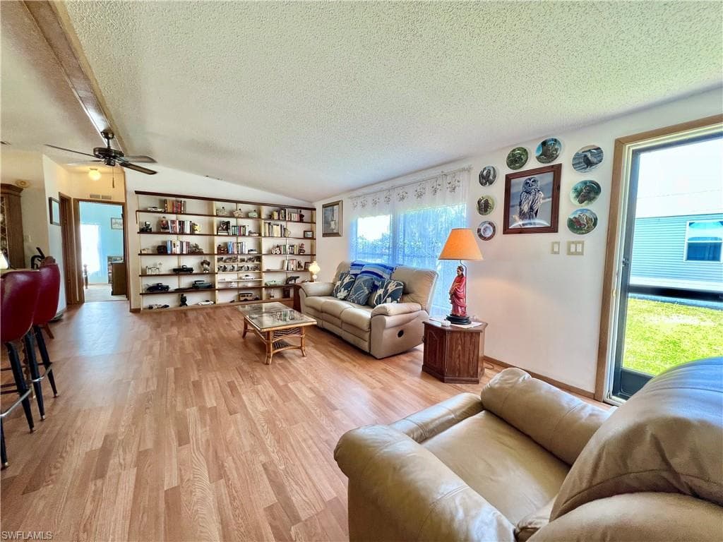 573 Cape Florida LN-16