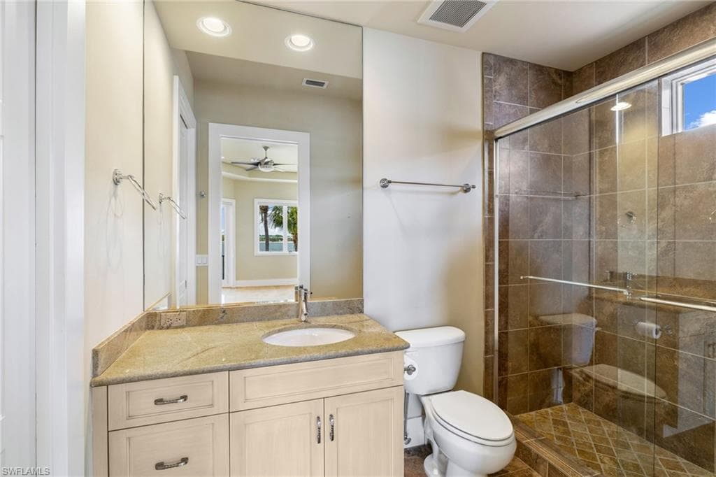 11759 Via Savona CT-16