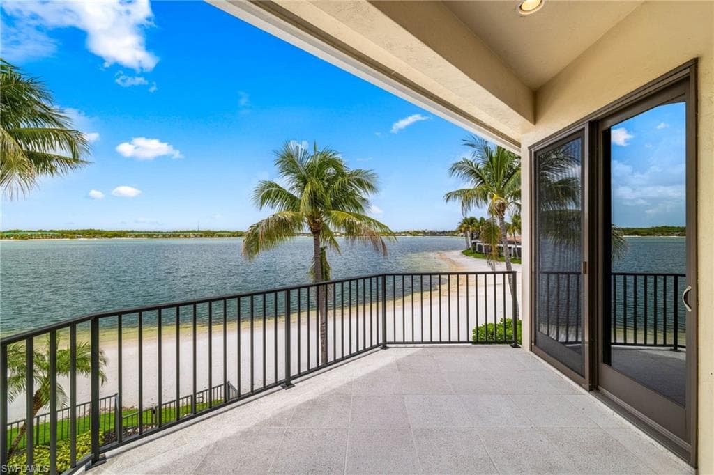 11759 Via Savona CT-12