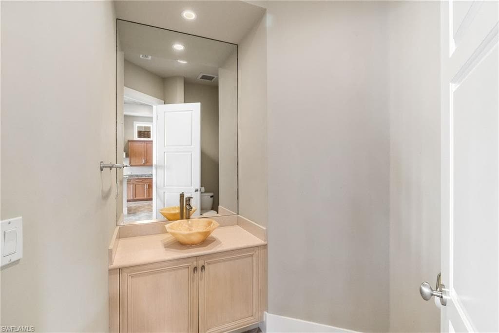 11759 Via Savona CT-21