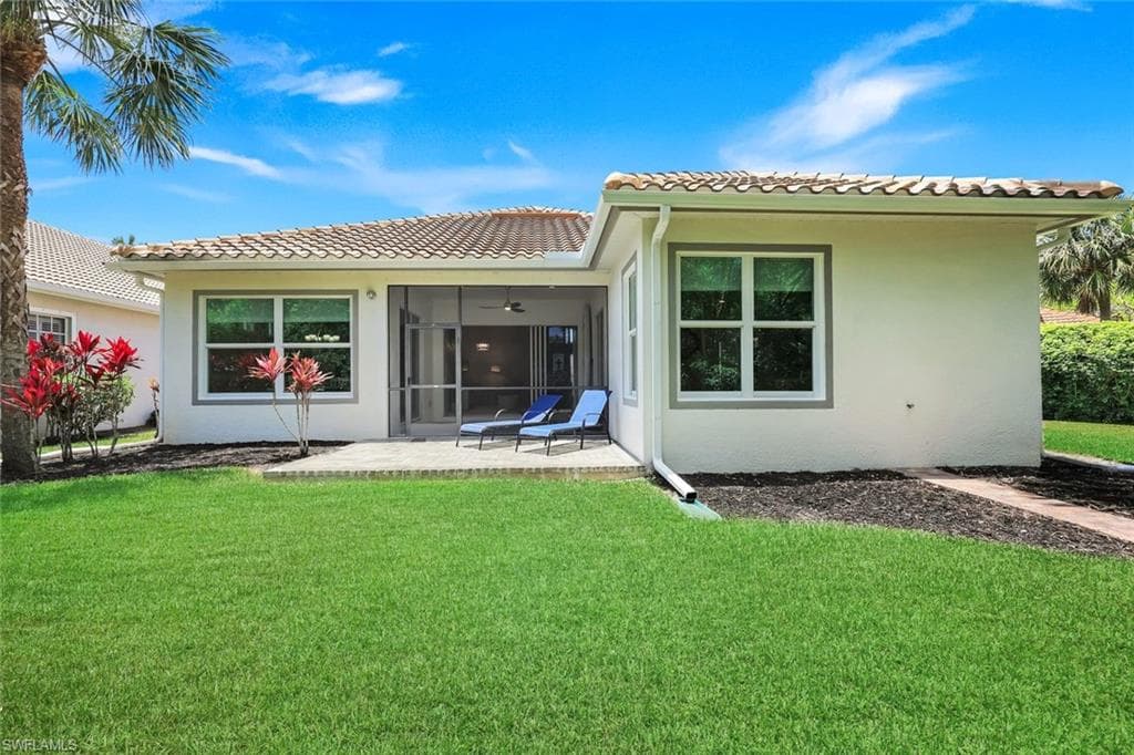 16221 Parque LN-20
