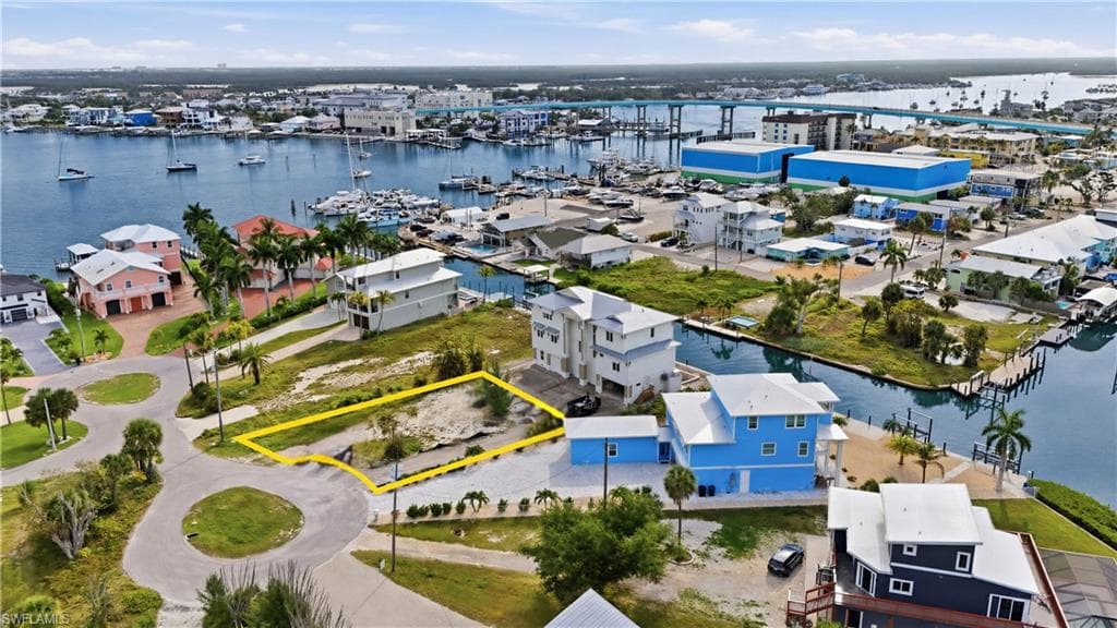 740 Matanzas CT-3