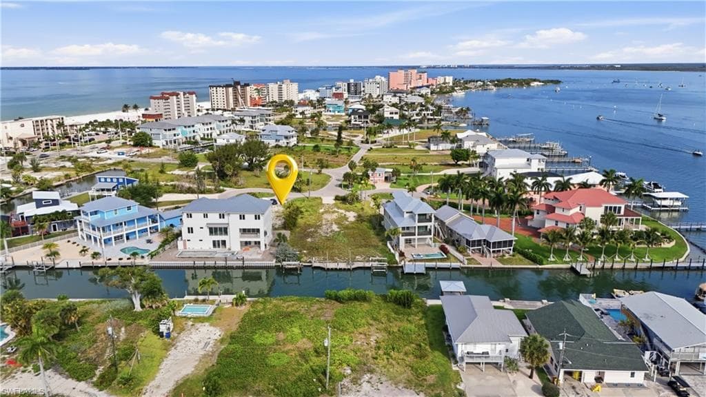 740 Matanzas CT-14