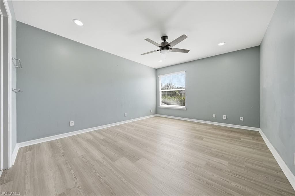 15078 Topsail CT-32