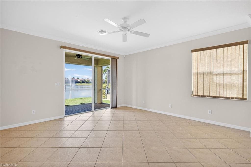 8369 Sumner AVE-14