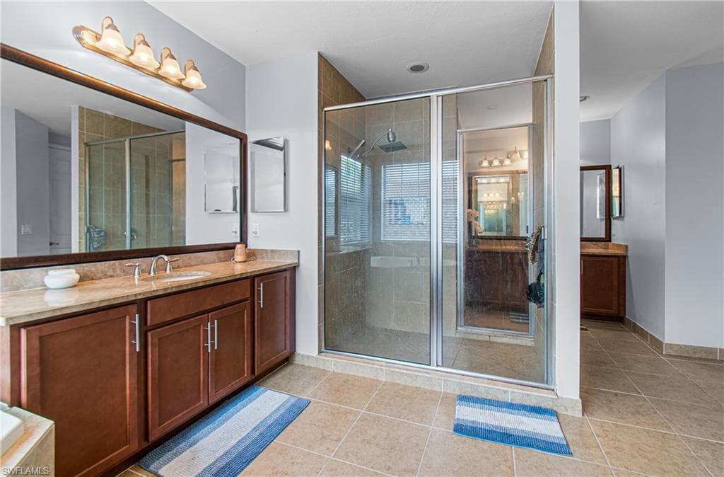 10143 Chesapeake Bay DR-27
