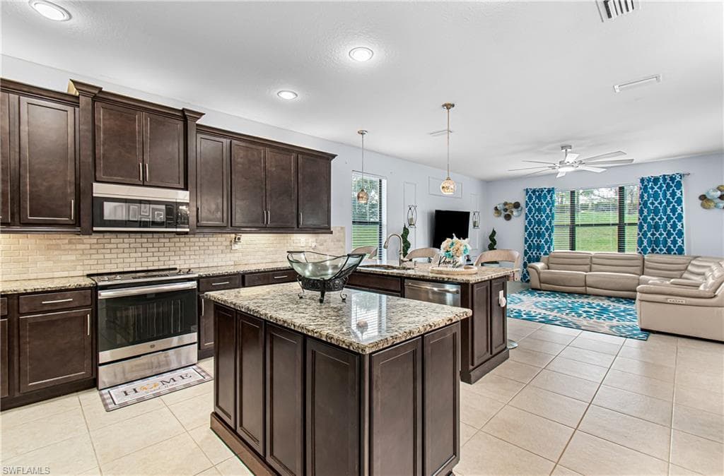 10143 Chesapeake Bay DR-15