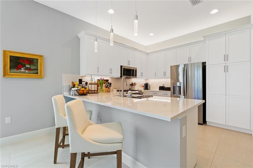 12377 Dahlia CT-6