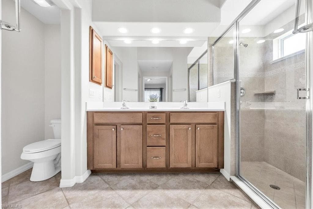 14950 Volterra CT-16
