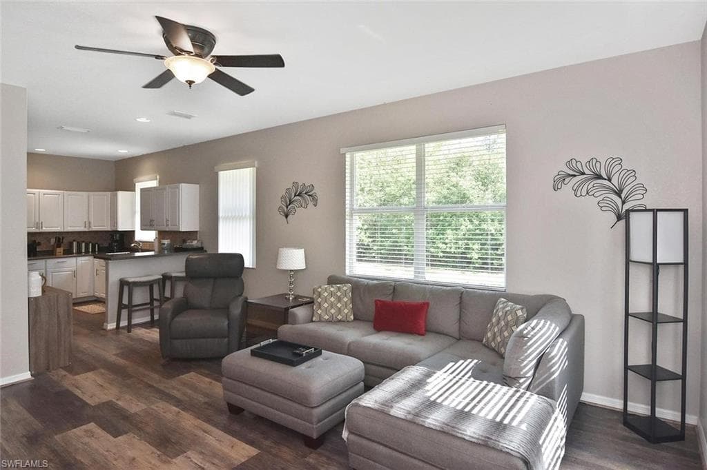 12206 Honeysuckle RD-26