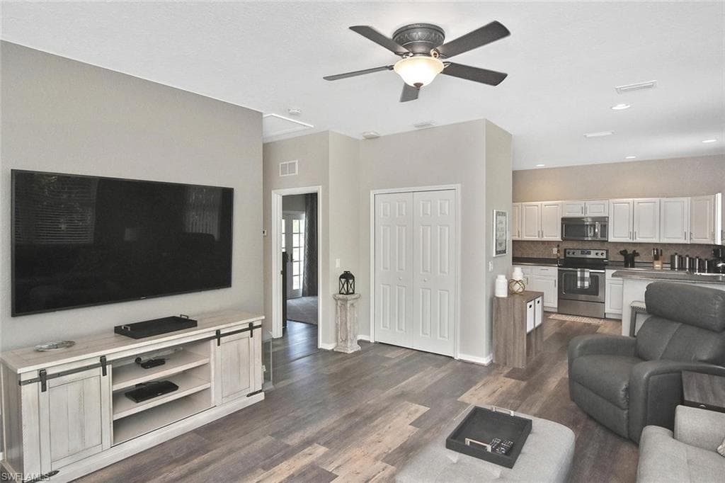 12206 Honeysuckle RD-27
