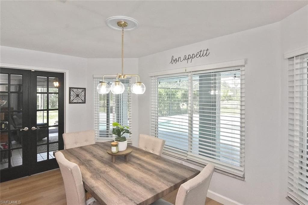 12206 Honeysuckle RD-10