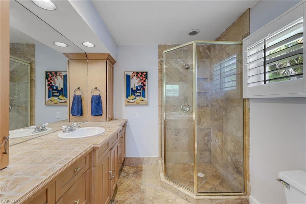 27061 Homewood DR-24