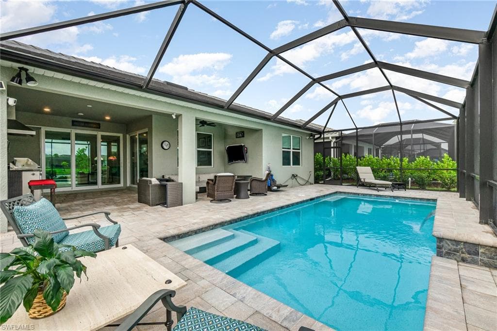 7079 Chapel Creek LN-18