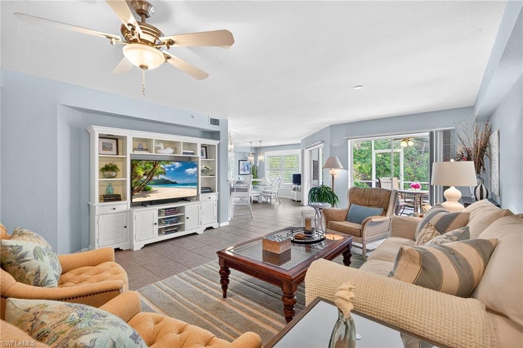 28851 Bermuda Lago CT 104-10