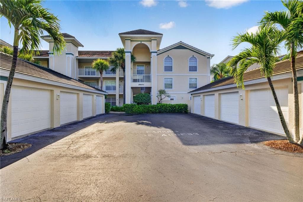 28851 Bermuda Lago CT 104-4