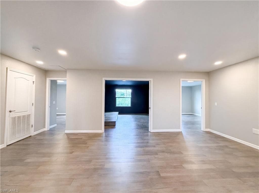 1588 Vizcaya LN-26