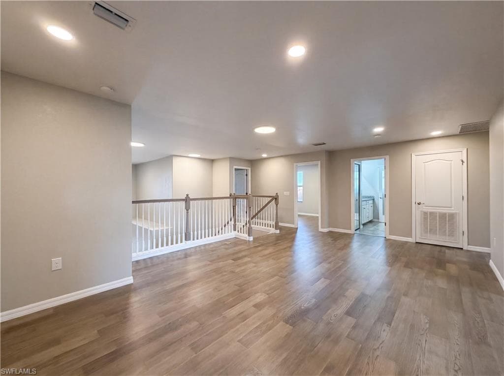 1588 Vizcaya LN-27