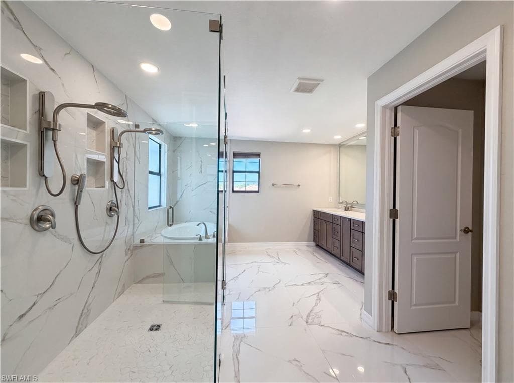 1588 Vizcaya LN-13